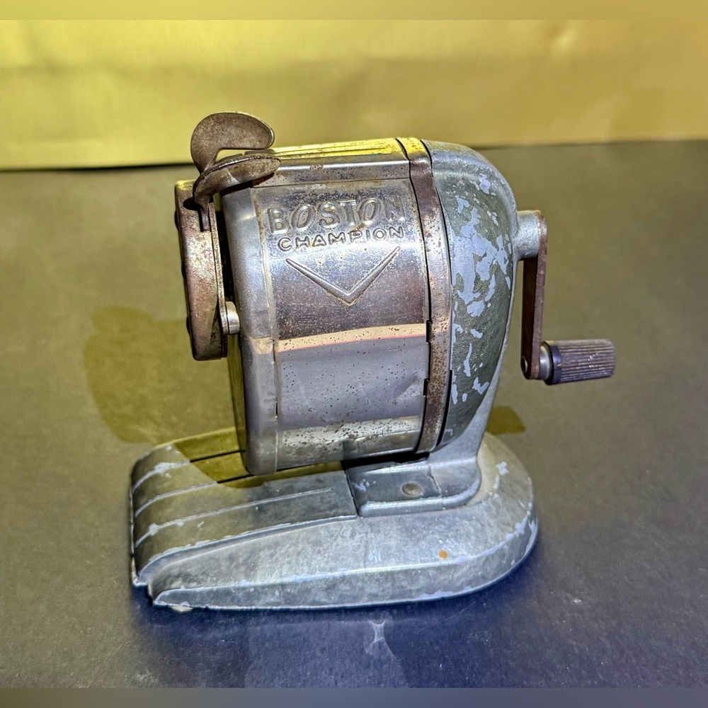 Vintage Boston Champion Art Deco Pencil Sharpner, c.1940(s), Very Good Condition